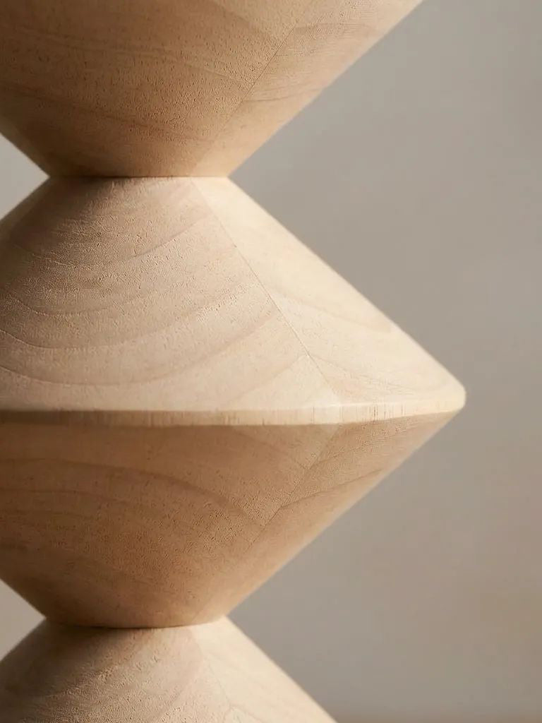 Roden Ahşap Yan Sehpa 44x44x55 cm – Modern Minimalist Tasarım