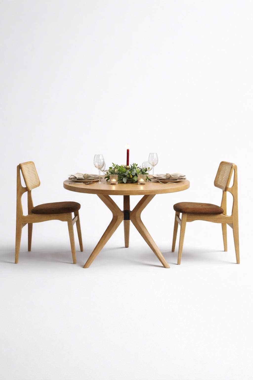 Solvero Yuvarlak Ahşap Yemek Masası Takımı – 2 Kişilik | A2Decor