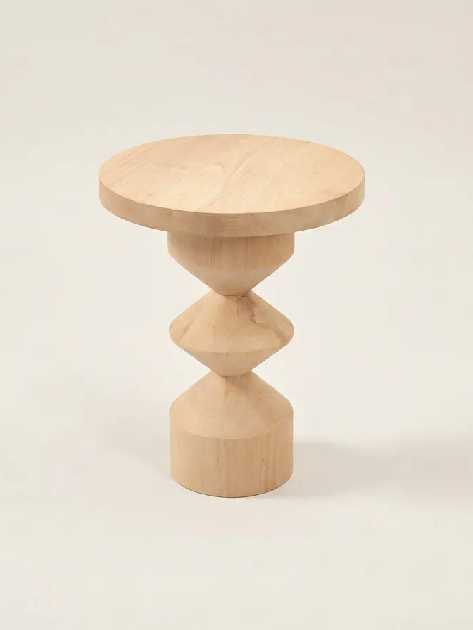 Roden Ahşap Yan Sehpa 44x44x55 cm – Modern Minimalist Tasarım